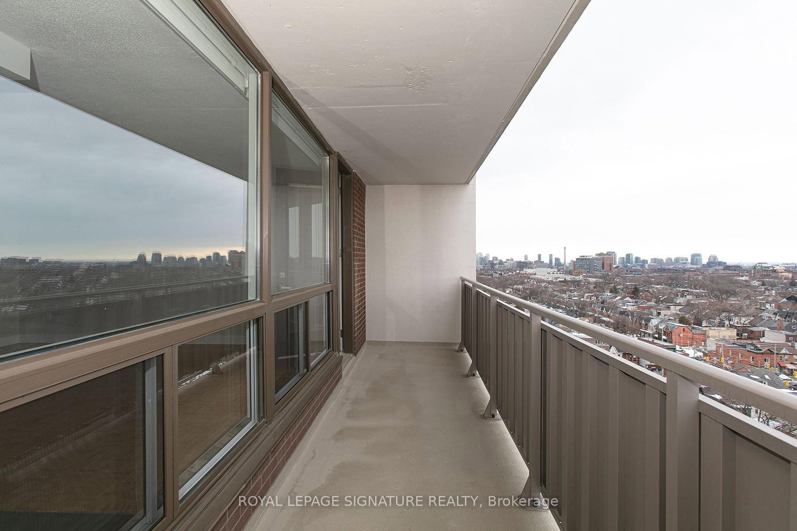 666 Spadina Avenue, Unit 2102 - Photo 6