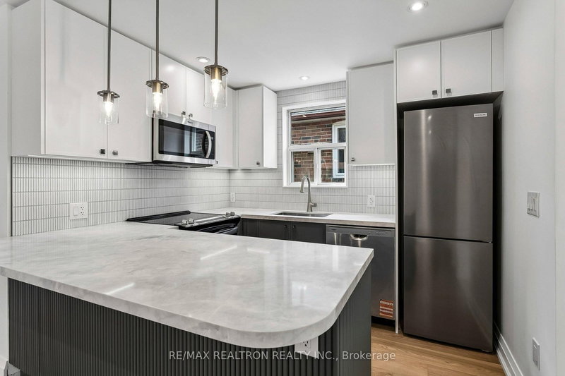 UPPER - 73 Lanark Ave, Toronto, M6E 2G3 | Image 3