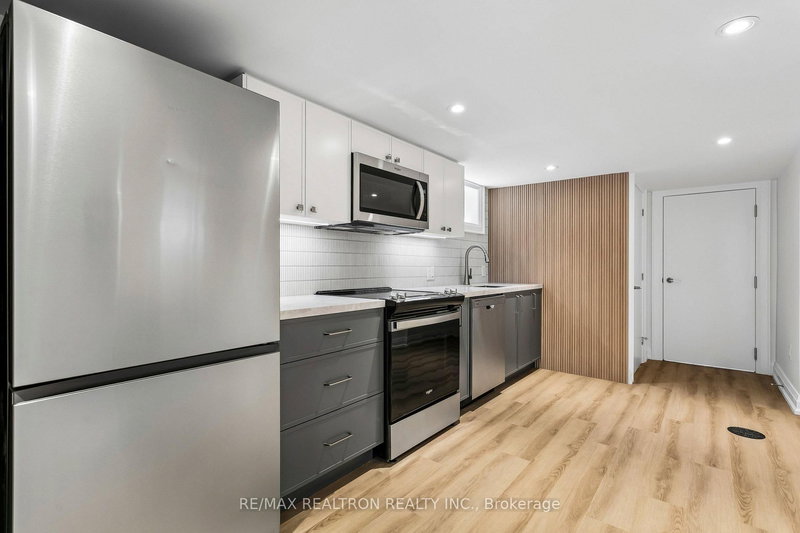 LOWER - 73 Lanark Ave, Toronto, M6E 2G3 | Image 2