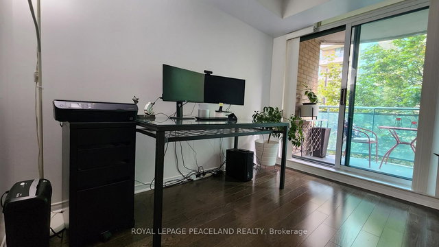 409 - 18 Pemberton Avenue