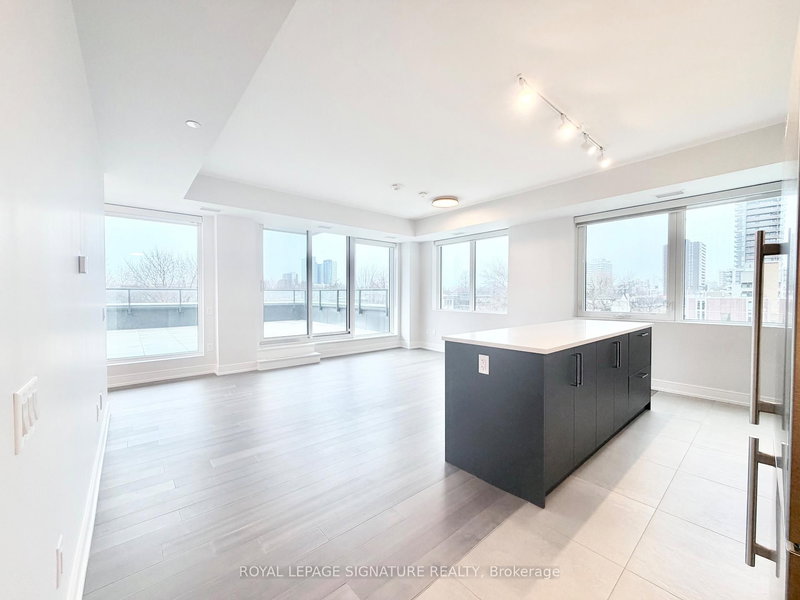 403 - 664 Spadina Ave, Toronto, M5S 0G4 | Image 2