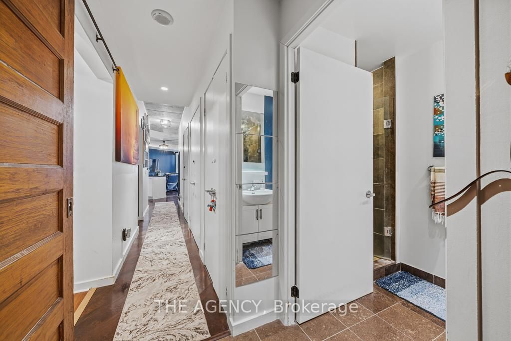 Condo for sale at 2103-218 Queens Quay Boulevard, Toronto, Ontario, M5J 2Y6 - Waterfront Communities C1 - MLS: C12952806