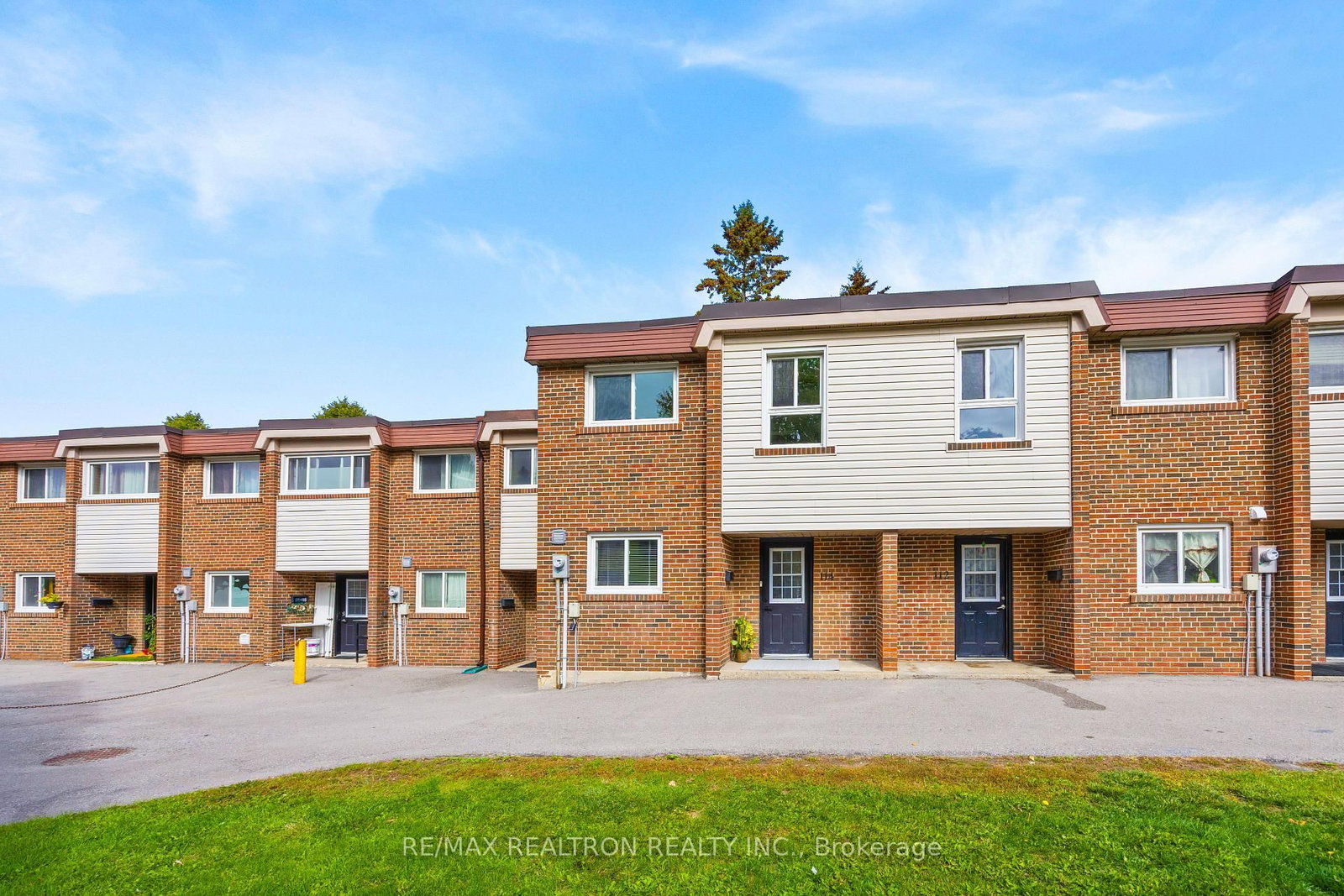 Townhouse for sale at 114-65 Godstone Road, Toronto, Ontario, M2J 3C8 - Don Valley Village - MLS: C12952862