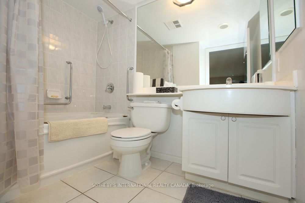 Condo for sale at 505-600 Queens Quay, Toronto, Ontario, M5V 3M3 - Waterfront Communities C1 - MLS: C12953060