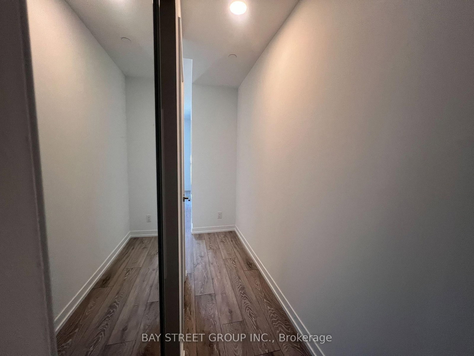 2020 Bathurst Street, Unit 735 - Photo 11