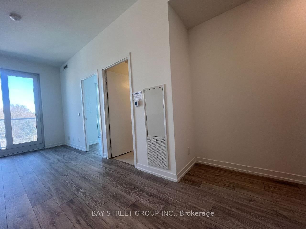 2020 Bathurst Street, Unit 735 - Photo 5