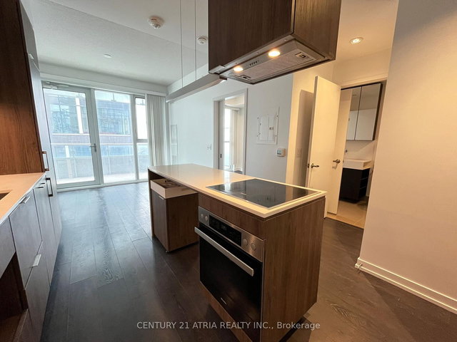 704 - 15 Lower Jarvis Street