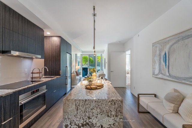 303 - 1 Bloor Street E