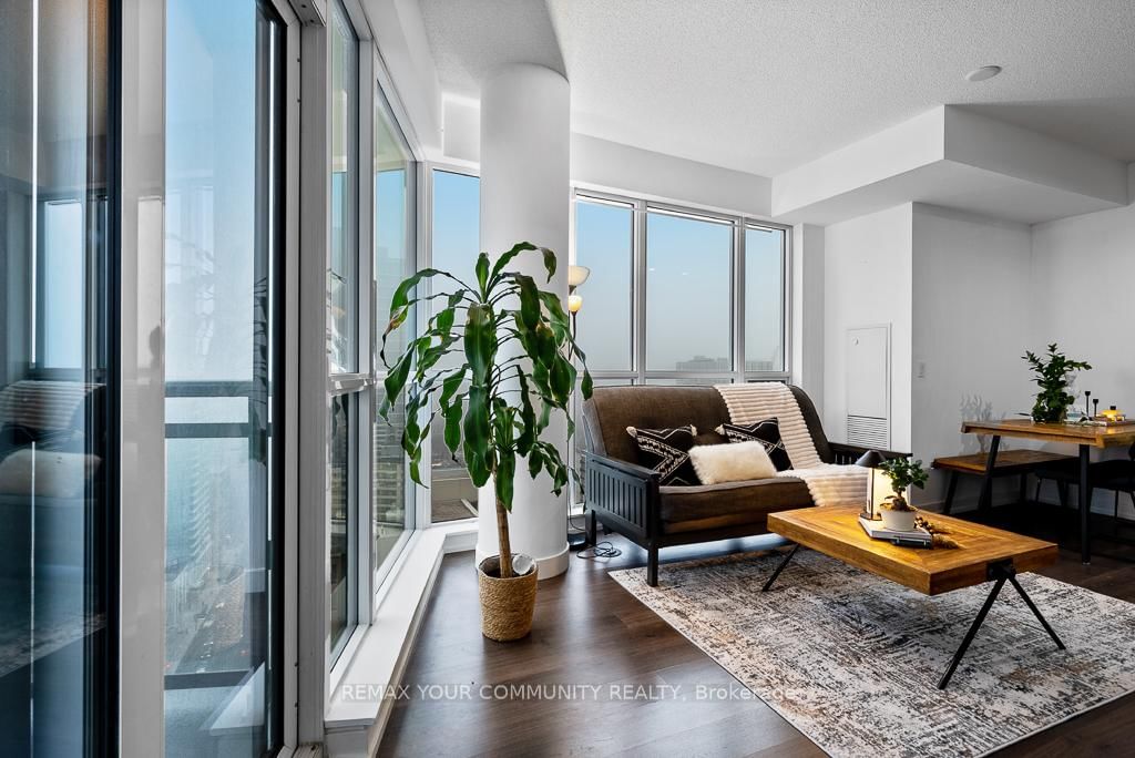 Condo for sale at 2215-98 Lillian Street, Toronto, Ontario, M4S 0A5 - Mount Pleasant West - MLS: C12953836