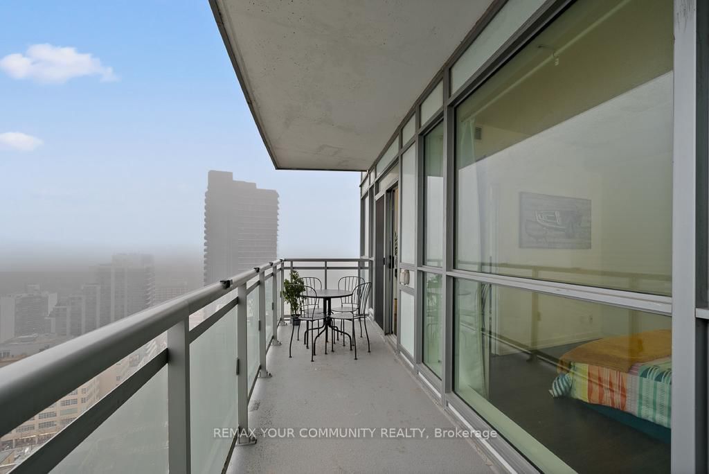 Condo for sale at 2215-98 Lillian Street, Toronto, Ontario, M4S 0A5 - Mount Pleasant West - MLS: C12953836