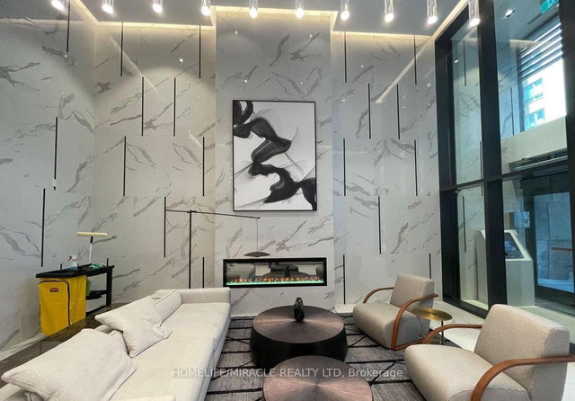 2901 - 82 Dalhousie Street W