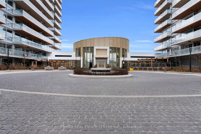310 - 25 Mcmahon Drive