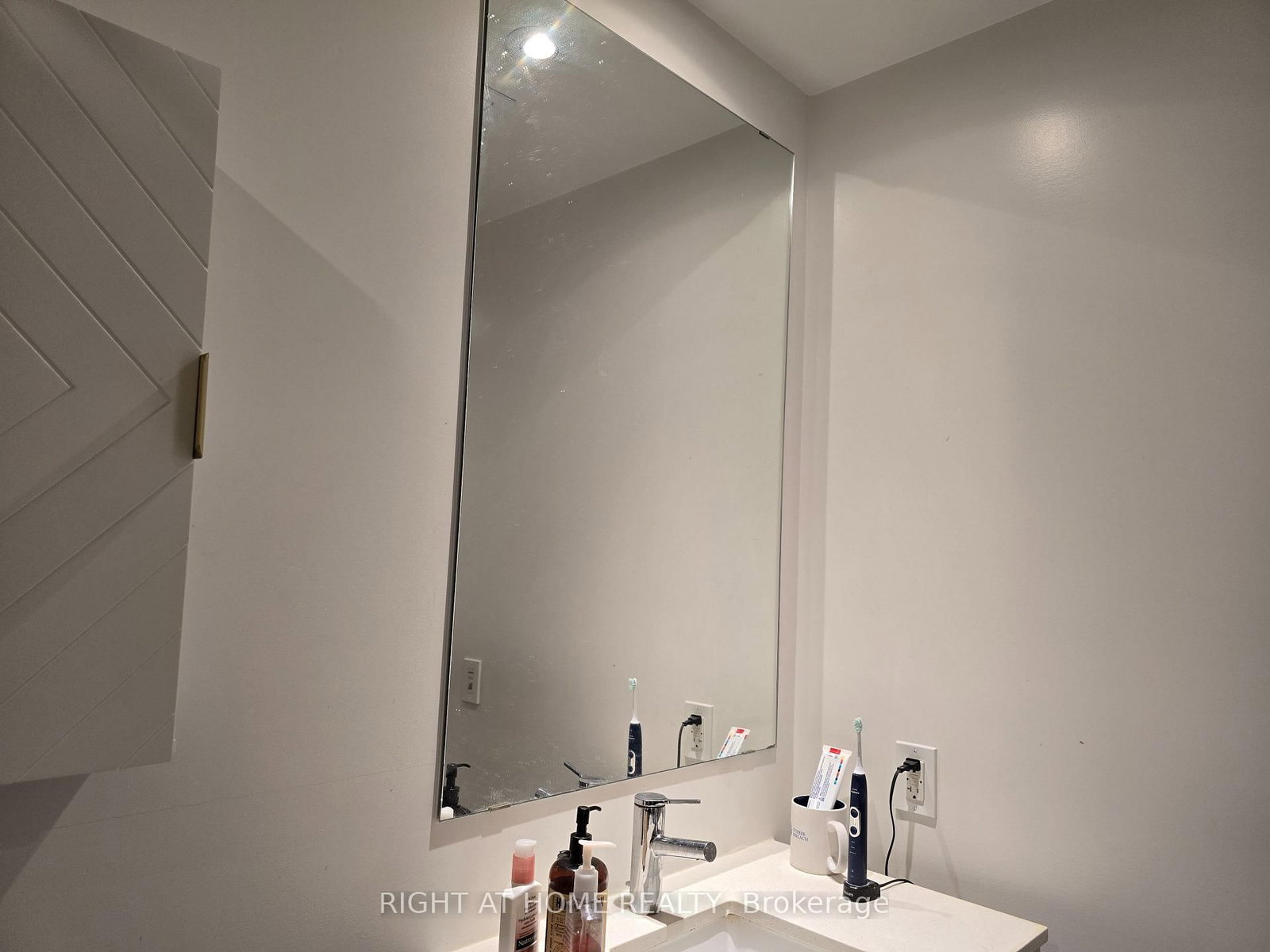 Condo for sale at 914-50 Power Street, Toronto, Ontario, M5A 0V3 - Moss Park - MLS: C12954776