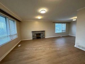 579 Sheppard Ave E, Toronto, M2K 1B3 | Image 3