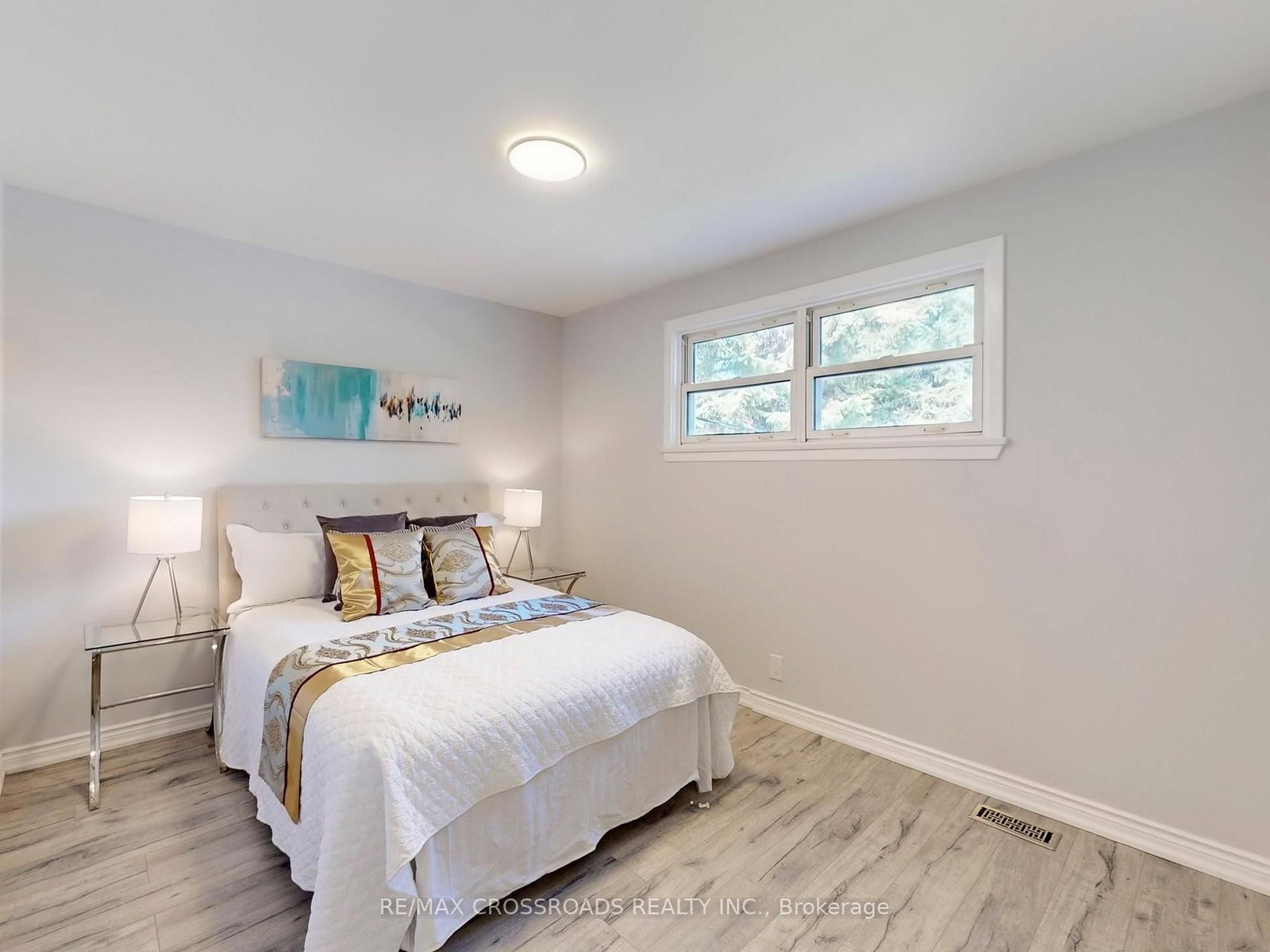 Detached House for sale at 17 Ferbane Place, Toronto, Ontario, M2J 1Y7 - Don Valley Village - MLS: C12954908