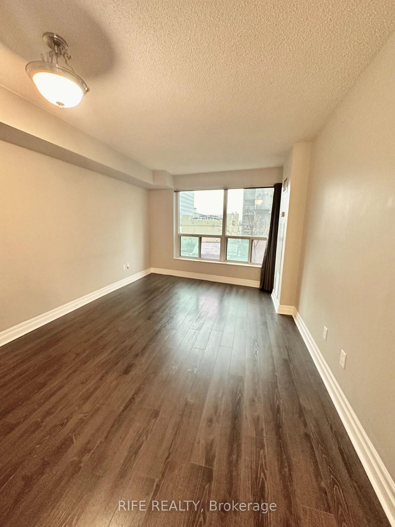 401 - 188 Doris Ave, Toronto, M2N 6Z5 | Image 3