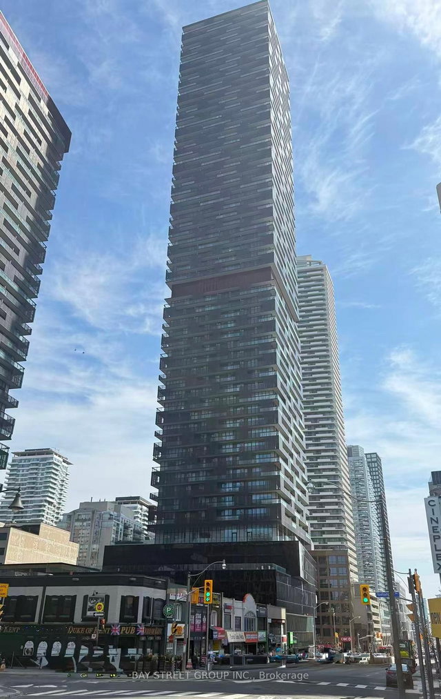 4508 - 8 Eglinton Avenue E