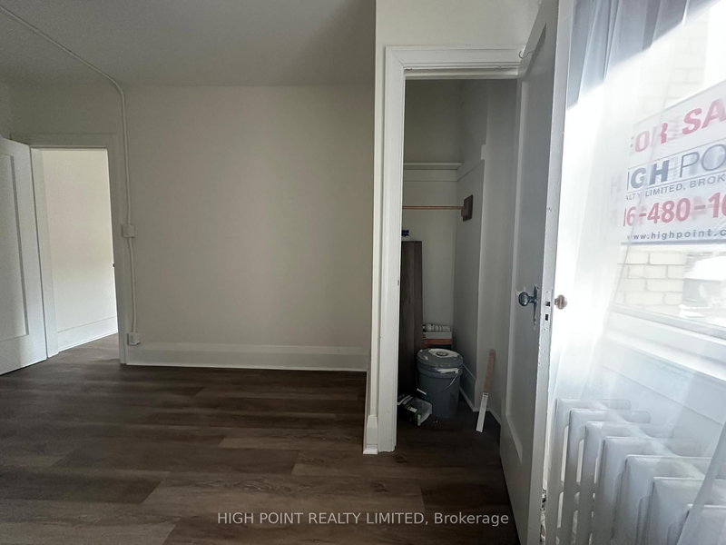 Unit 2 - 1641 Bayview Ave, Toronto, M4G 3C1 | Image 3