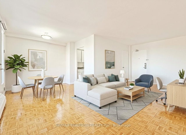 710 - 276 St George Street