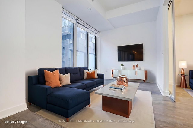 702 - 115 Blue Jays Way