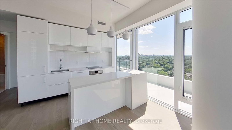 home for lease on 2511-5 Soudan Avenue