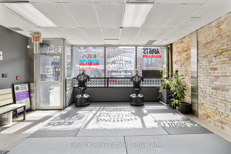 846 College St, Toronto, M6H 1A2 | Image 2