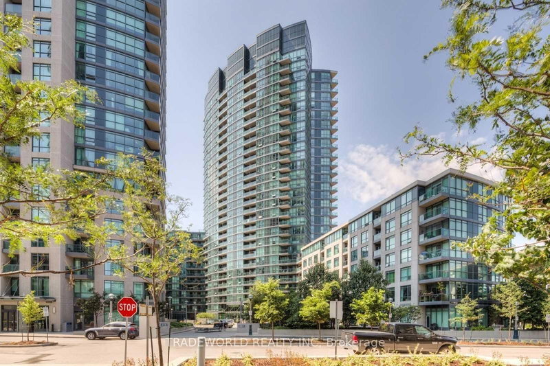 home for lease on 1502-231 Fort York Boulevard