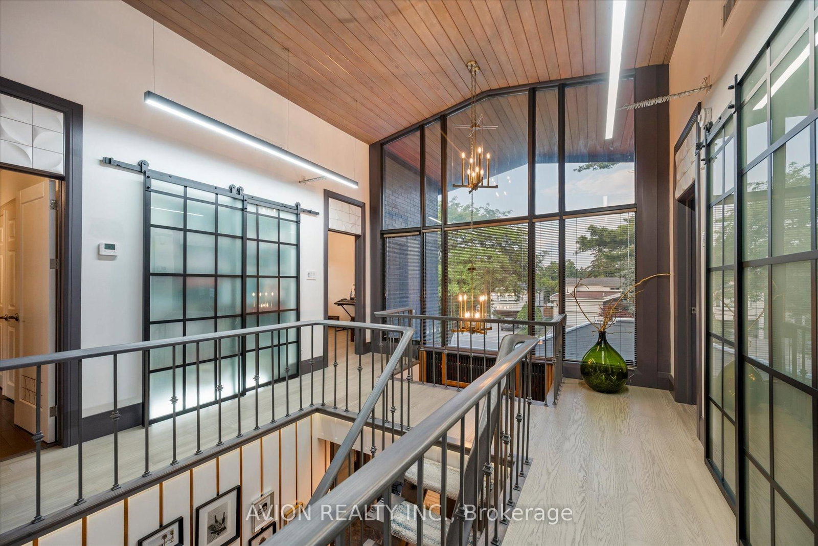 Detached House for sale at 38 Purdon Drive, Toronto, Ontario, M3H 4X1 - Bathurst Manor - MLS: C12956078