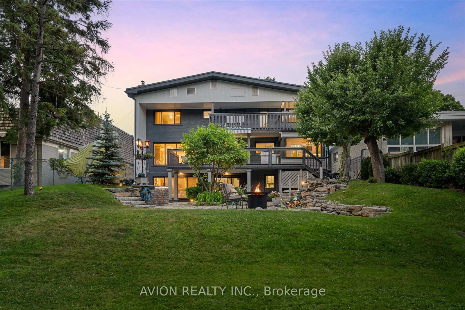 Detached House for sale at 38 Purdon Drive, Toronto, Ontario, M3H 4X1 - Bathurst Manor - MLS: C12956078