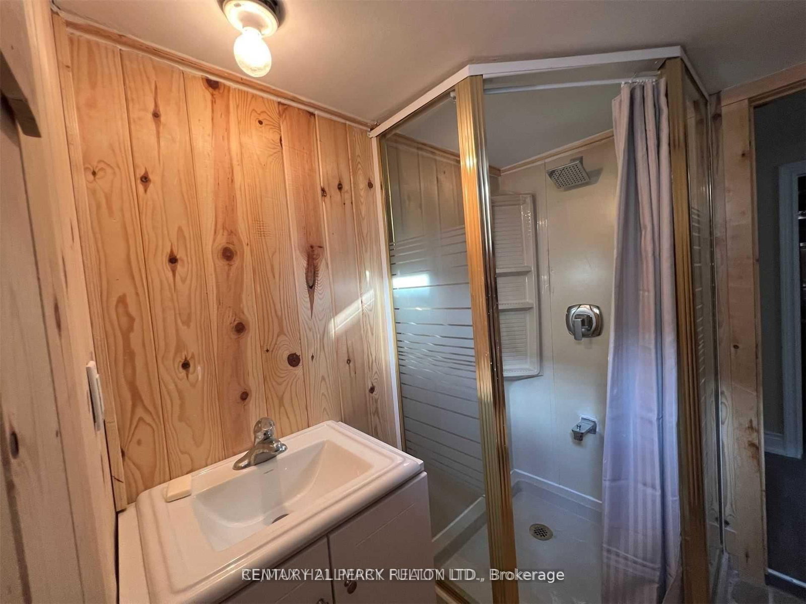 Detached House for sale at 48 Connaught Avenue, Toronto, Ontario, M2M 1G8 - Newtonbrook West - MLS: C12956298