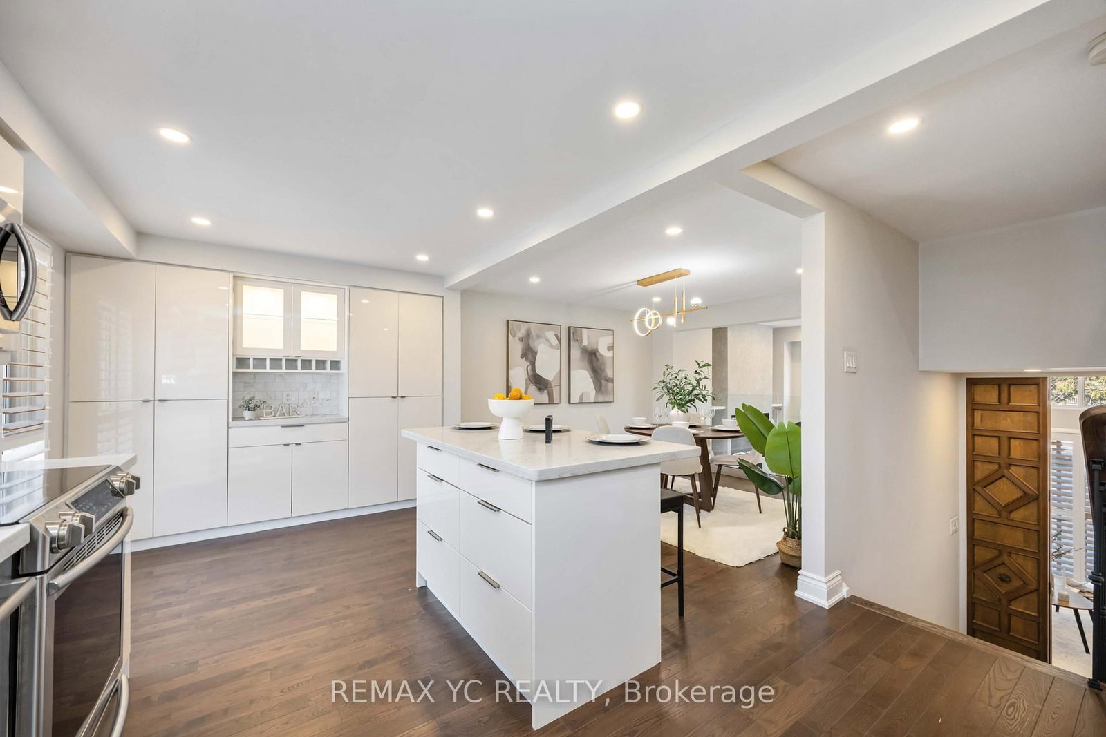 Townhouse for sale at 118 Tangle Briarway, Toronto, Ontario, M2J 2M4 - Bayview Village - MLS: C12956436