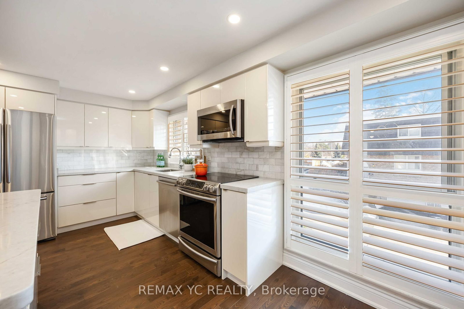 Townhouse for sale at 118 Tangle Briarway, Toronto, Ontario, M2J 2M4 - Bayview Village - MLS: C12956436