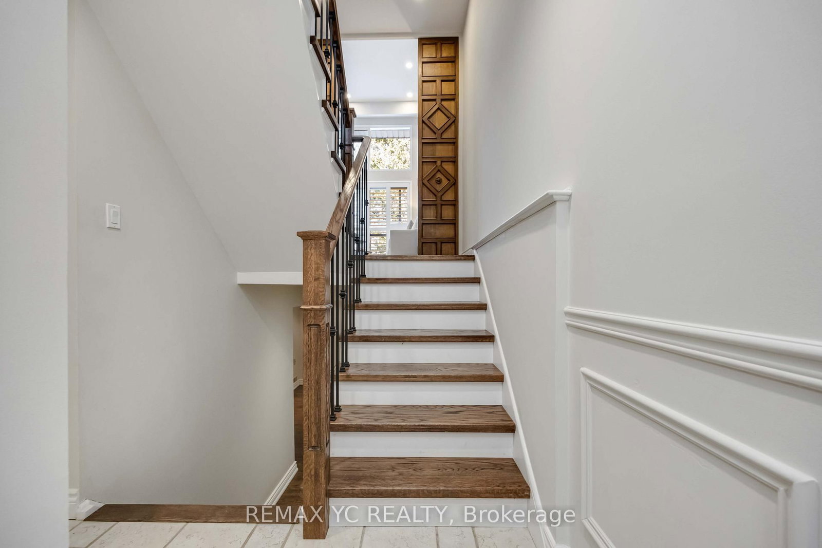 Townhouse for sale at 118 Tangle Briarway, Toronto, Ontario, M2J 2M4 - Bayview Village - MLS: C12956436