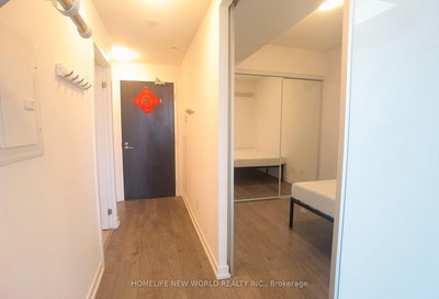 822 - 297 College St | Toronto | Image