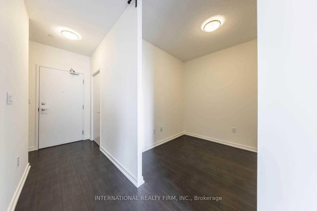 1213 - 66 Forest Manor Road