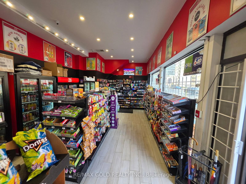 142 Avenue Rd, Toronto, M5R 2H6 | Image 2