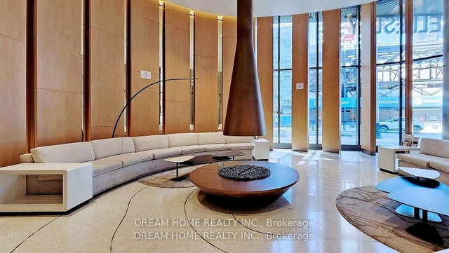 1304 - 11 Wellesley Street W