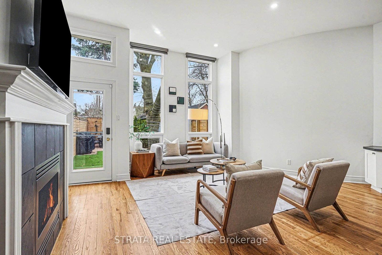 Detached House for sale at 423 Manor Road, Toronto, Ontario, M4S 1T1 - Mount Pleasant East - MLS: C12957140