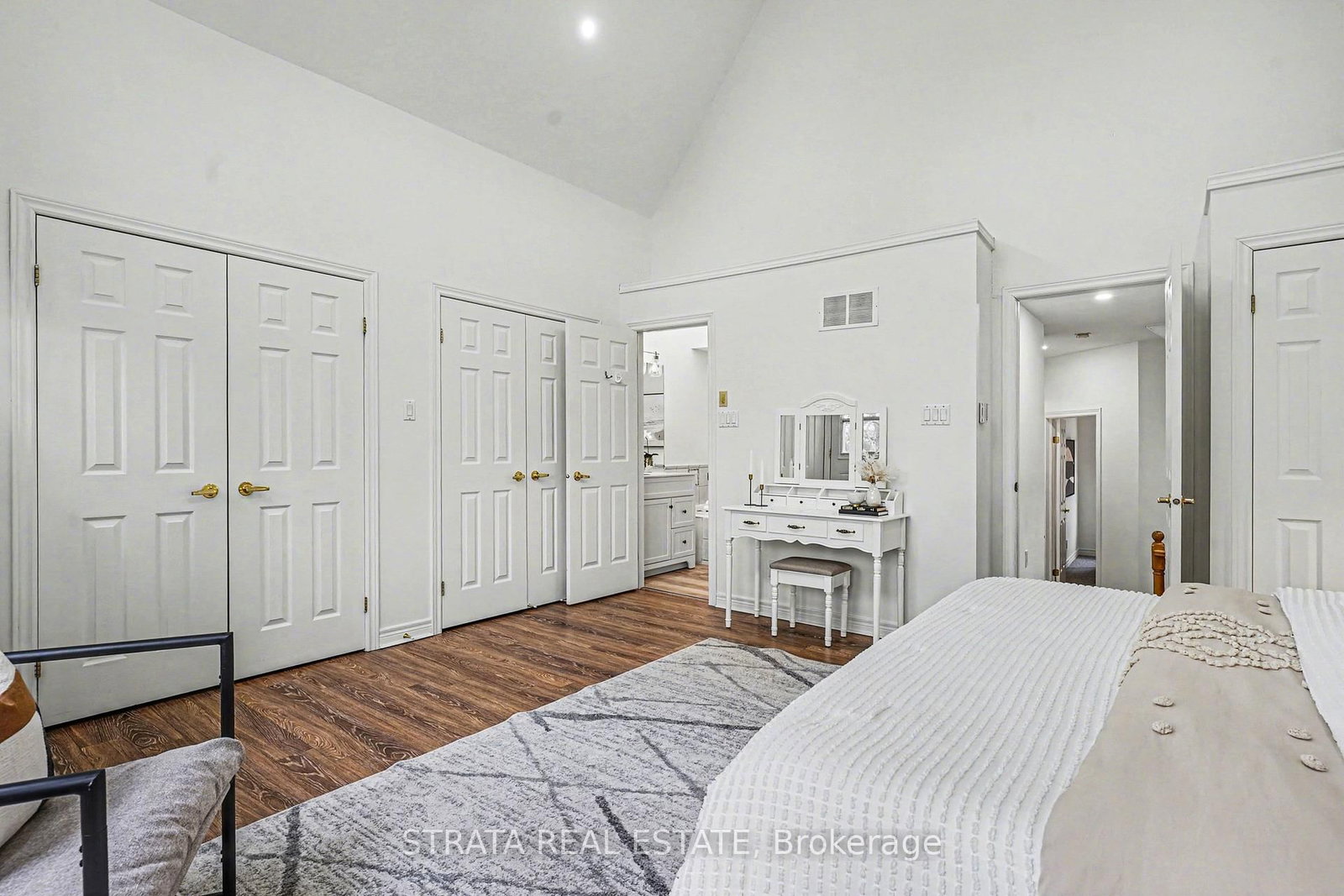 Detached House for sale at 423 Manor Road, Toronto, Ontario, M4S 1T1 - Mount Pleasant East - MLS: C12957140