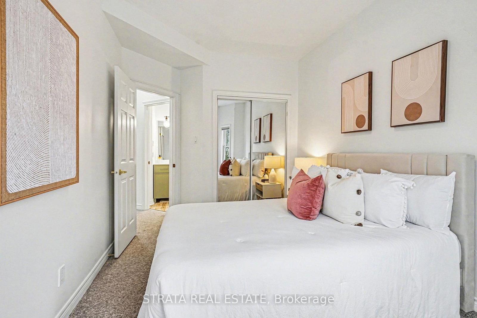 Detached House for sale at 423 Manor Road, Toronto, Ontario, M4S 1T1 - Mount Pleasant East - MLS: C12957140