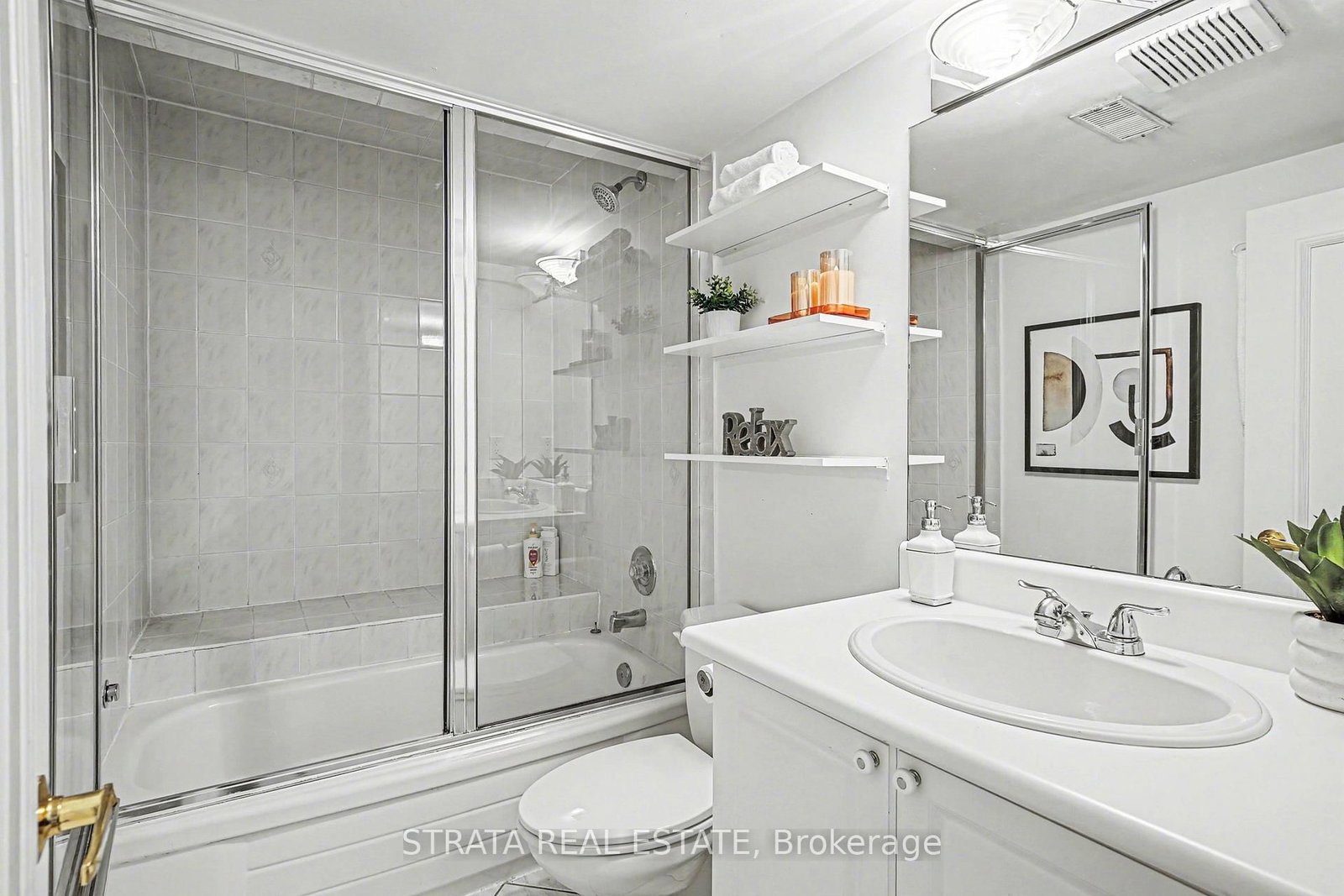 Detached House for sale at 423 Manor Road, Toronto, Ontario, M4S 1T1 - Mount Pleasant East - MLS: C12957140