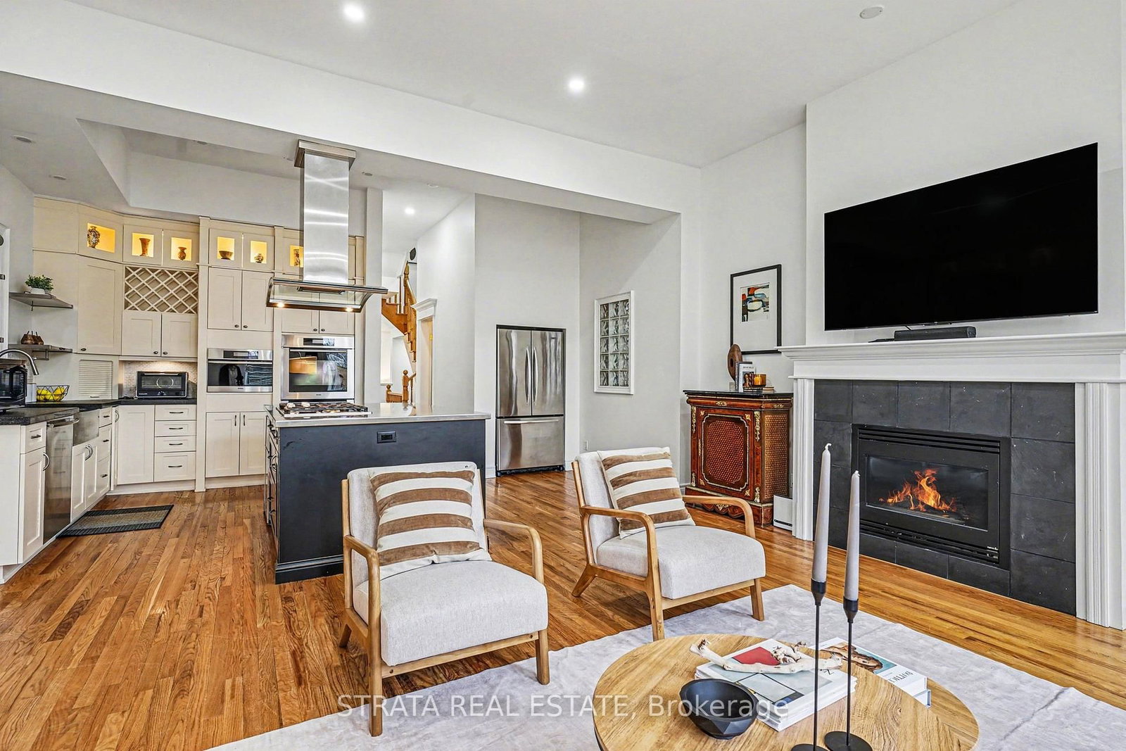 Detached House for sale at 423 Manor Road, Toronto, Ontario, M4S 1T1 - Mount Pleasant East - MLS: C12957140