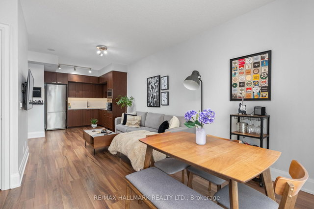 1208 - 120 Harrison Garden Boulevard