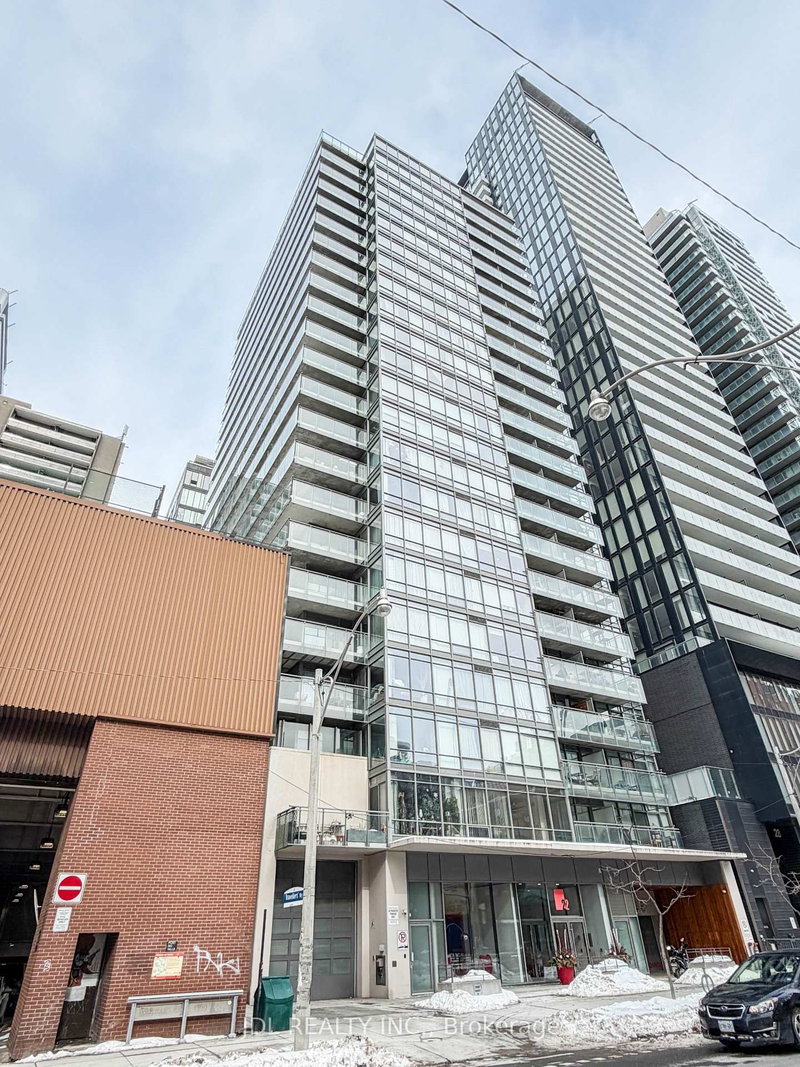 home for lease on 1607-22 Wellesley Street E