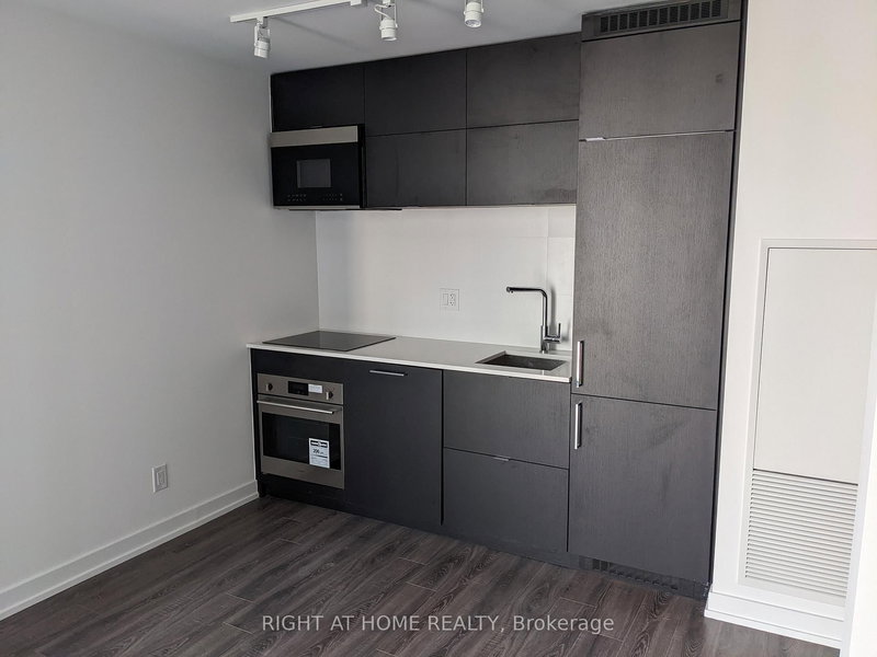 1520 - 20 Edward St, Toronto, M5G 0C5 | Image 2