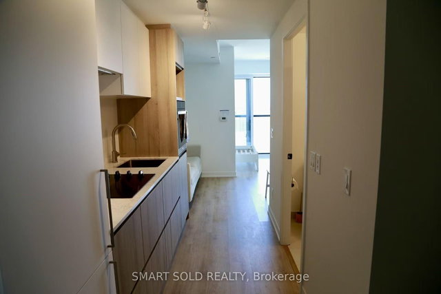 3109 - 319 Jarvis Street