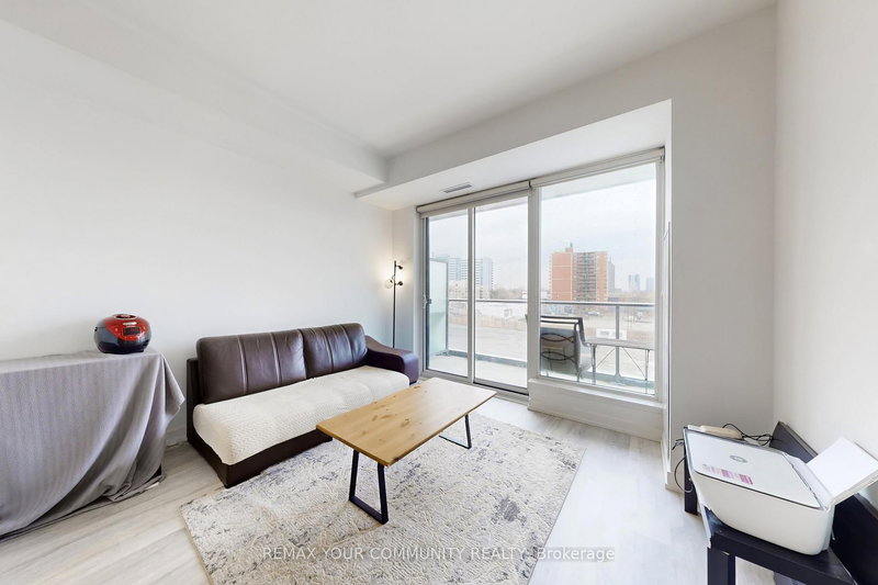 N421 - 7 Golden Lion Heights St, Toronto, M2M 0C1 | Image 3