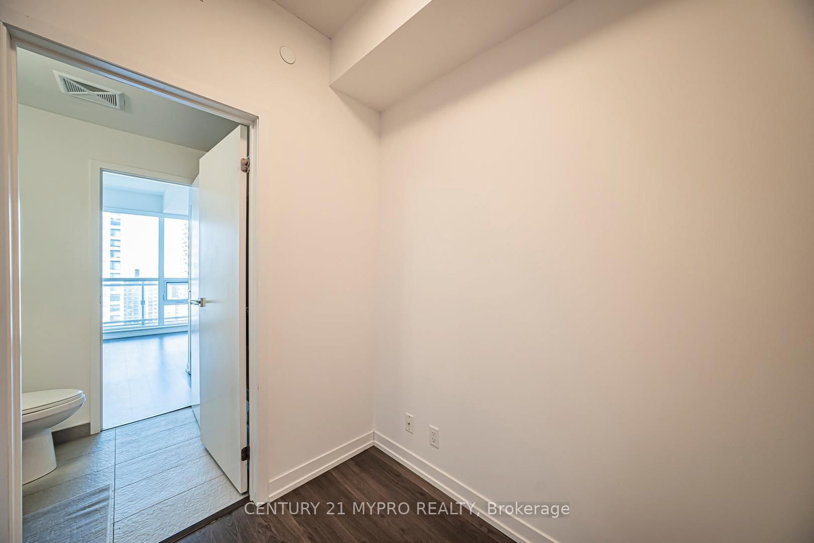 Condo for sale at 2803-89 Dunfield Avenue, Toronto, Ontario, M4S 0A4 - Mount Pleasant West - MLS: C12958492