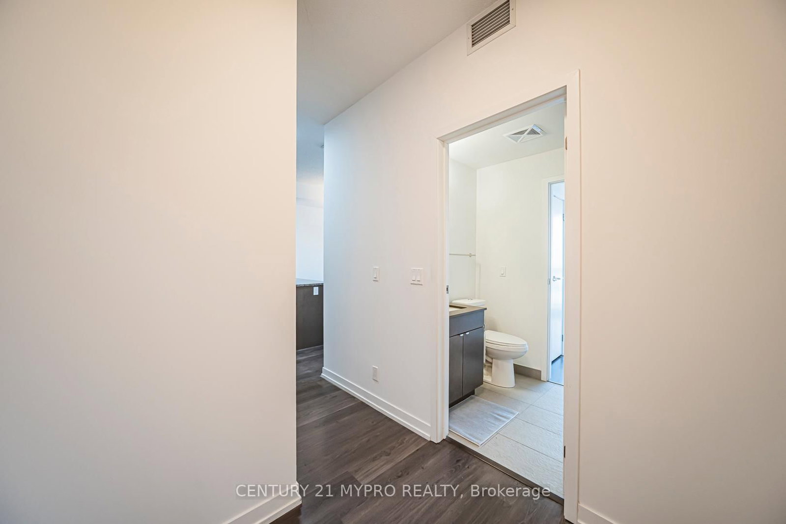 Condo for sale at 2803-89 Dunfield Avenue, Toronto, Ontario, M4S 0A4 - Mount Pleasant West - MLS: C12958492