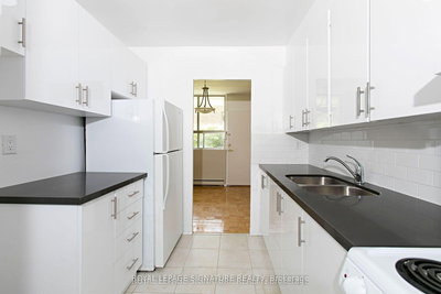 804 - 525 Eglinton Ave | Toronto | Image